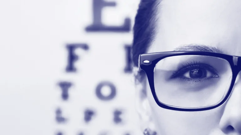 Laserowa korekcja LASIK: Pożegnanie z okularami